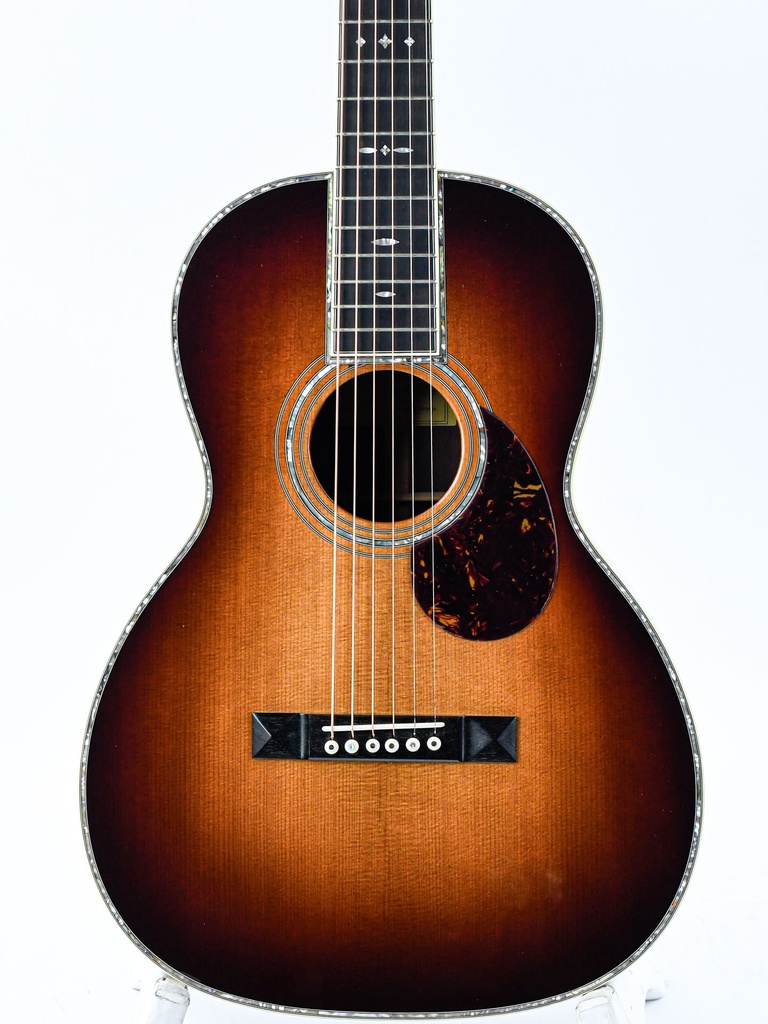 [E40OO-MR-TC-SB] Eastman E40OO Adirondack Madagascar Rosewood Sunburst-3.jpg