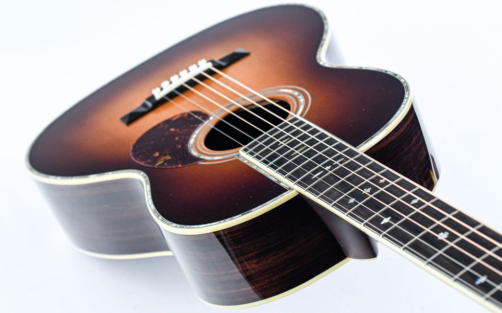[E40OO-MR-TC-SB] Eastman E40OO Adirondack Madagascar Rosewood Sunburst-8.jpg
