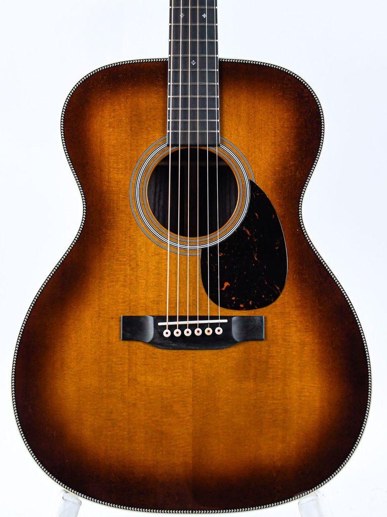 Martin OM28 Standard Refresh Ambertone-3.jpg