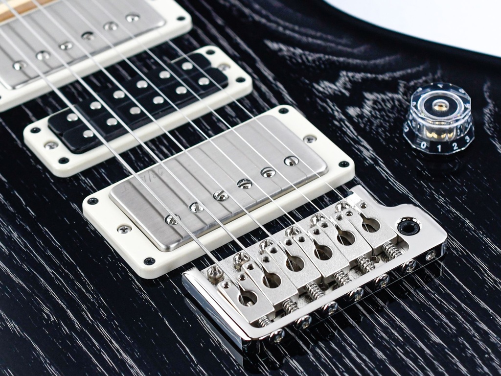 PRS Swamp Ash Special Black Doghair Smokeburst Maple-10.jpg