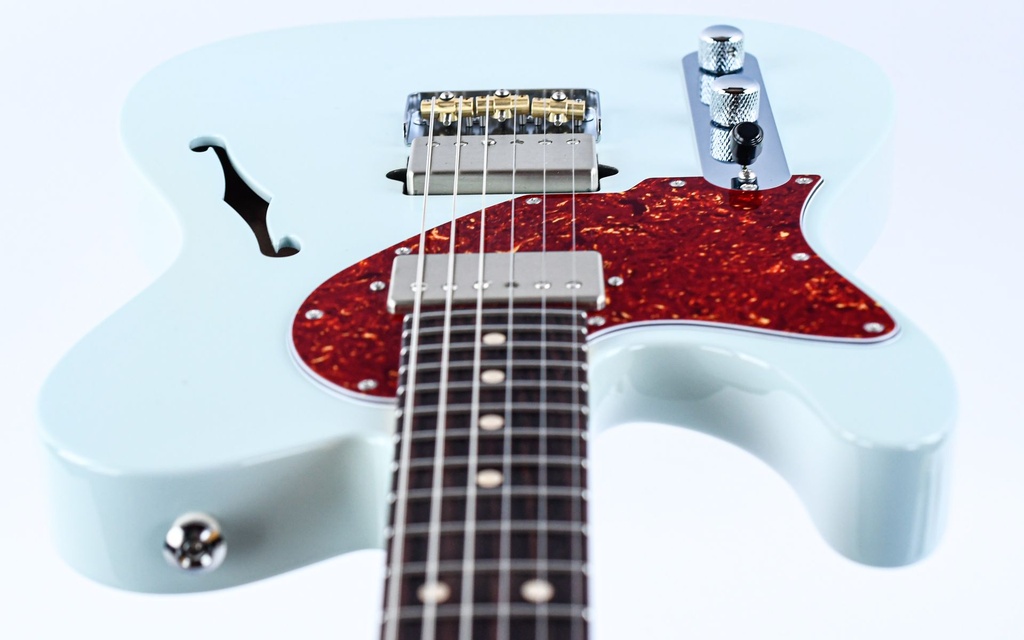 [01-ALT-0022] Suhr Alt T Sonic Blue Indian Rosewood HH Lefty-13.jpg