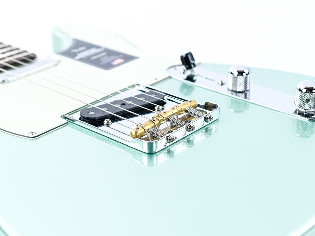 Fender American Pro II Telecaster Mystic Surf Green-10.jpg