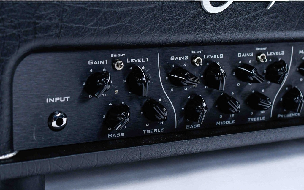 [02-PT3-0003] Suhr PT15 Pete Thorn Signature Amp Head-3.jpg