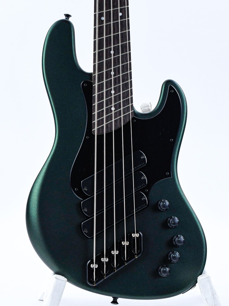 Dingwall Super J, 5-string, 3 pickups-3.jpg