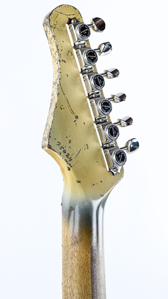 Kauffmann '57 Sin City Graphic Novel-6.jpg