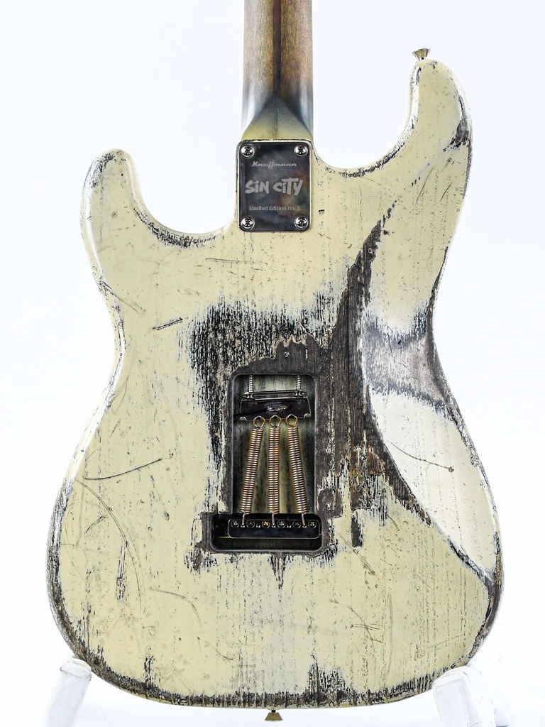 Kauffmann '57 Sin City Graphic Novel-7.jpg