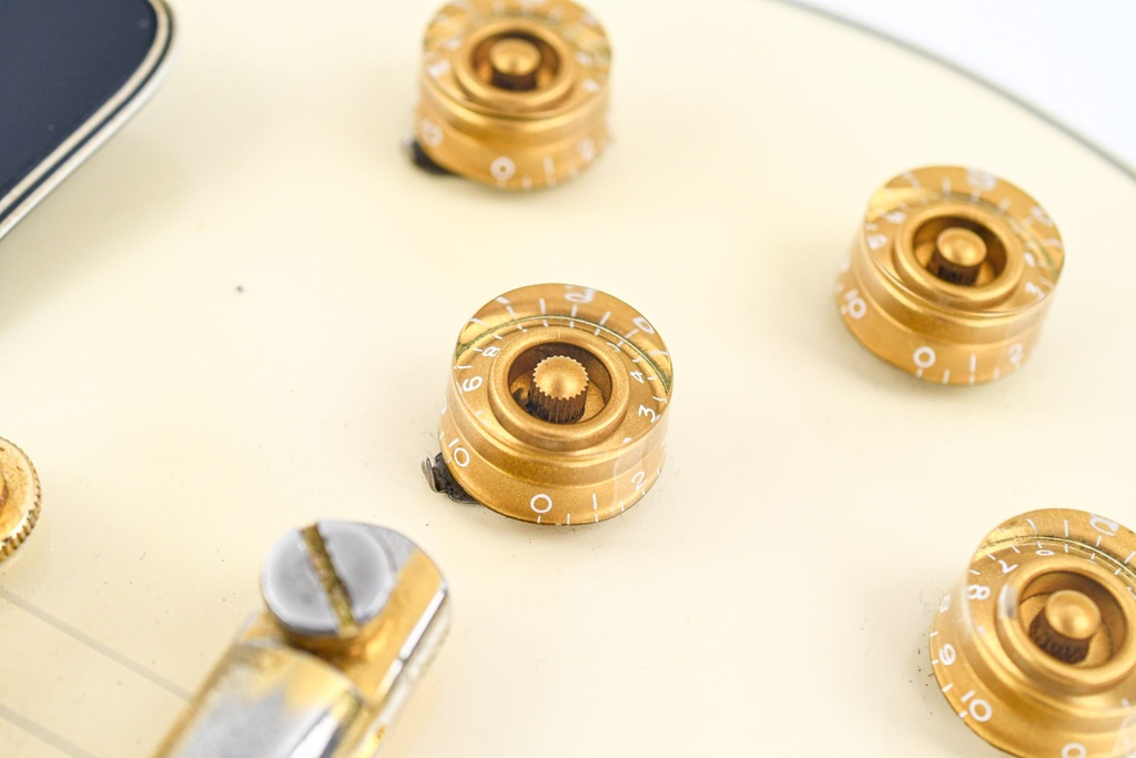 Gibson Les Paul Custom Alpine White Refin 1976-16.jpg