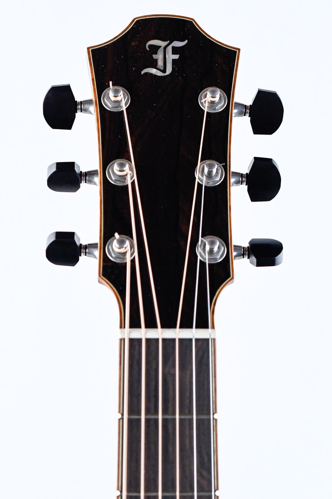 Furch Red Deluxe GC LI Alpine Spruce Malaysian Blackwood-4.jpg