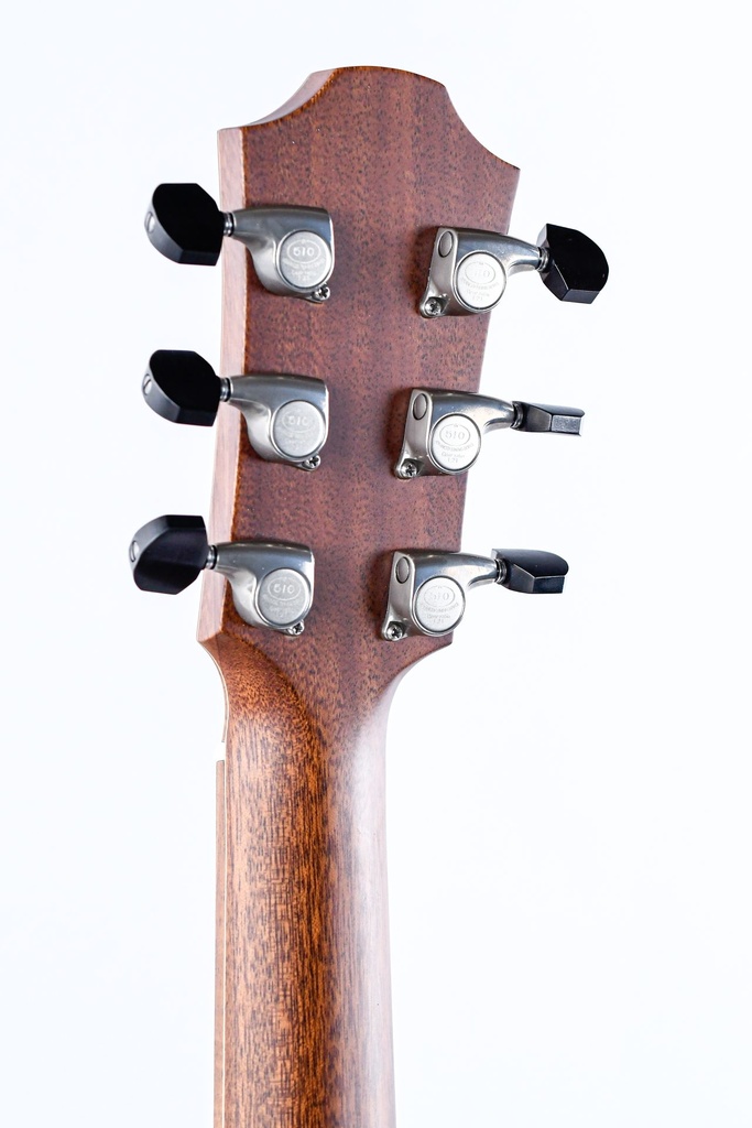 Furch Red Deluxe GC LI Alpine Spruce Malaysian Blackwood-5.jpg