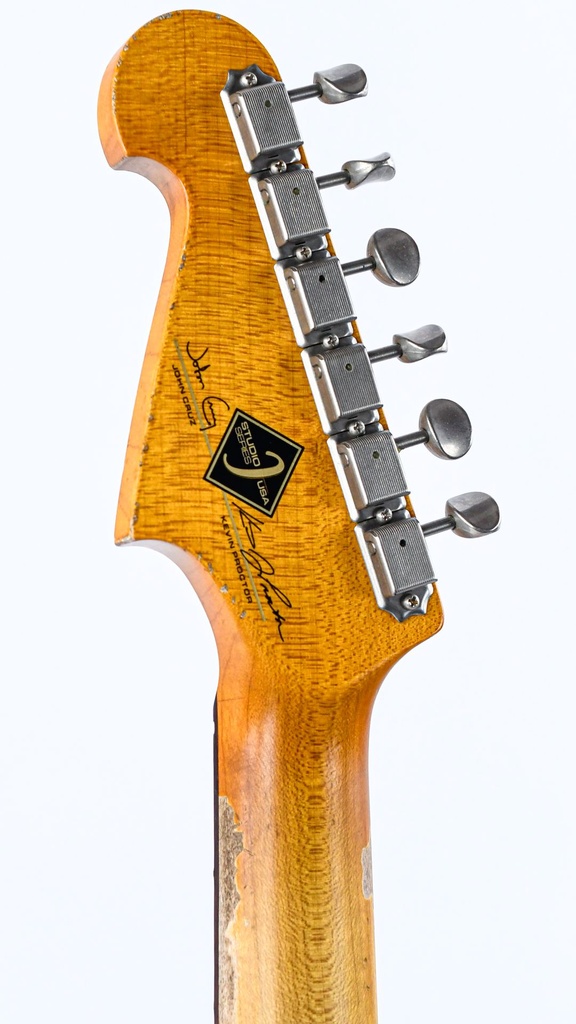 [1091] Iconic Solano Studio Series SJC03 John Cruz Shell Pink Over Olympic White-6.jpg