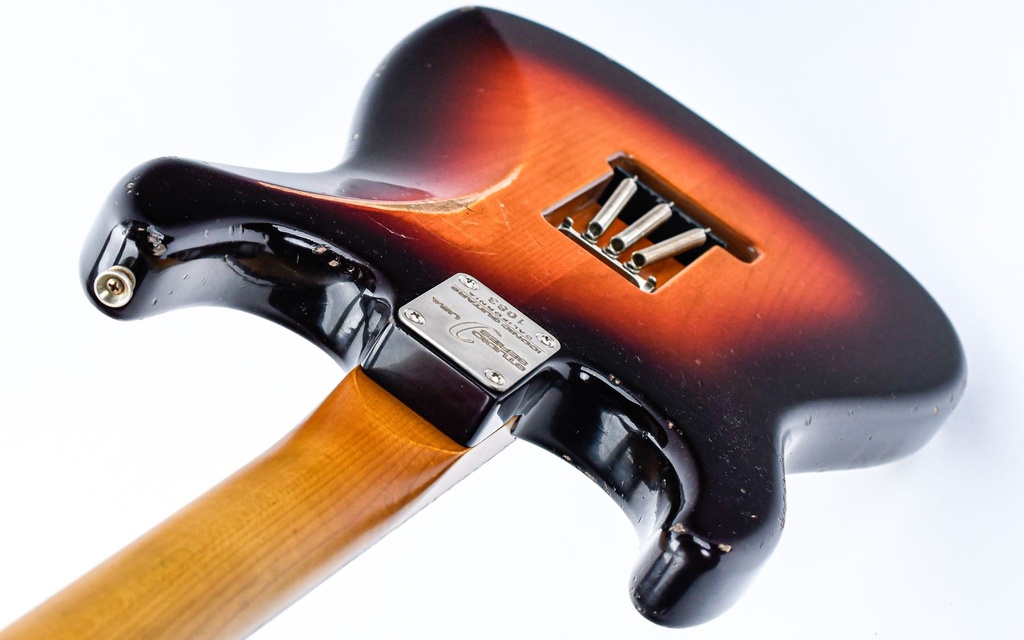 [1083] Iconic Solano Studio Series SJC01 John Cruz 3 tone Sunburst-10.jpg