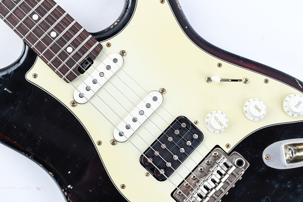 Iconic Solano Studio Series SJC05 John Cruz Black over 3TB-14.jpg