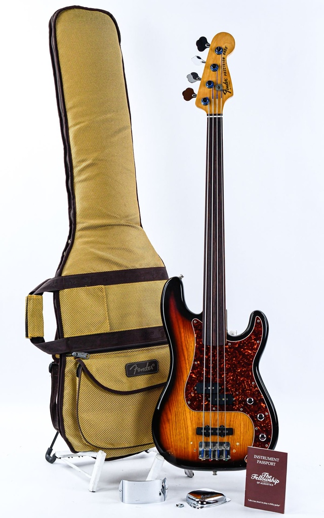 Fender Precision Bass Fretless  1978-1.jpg