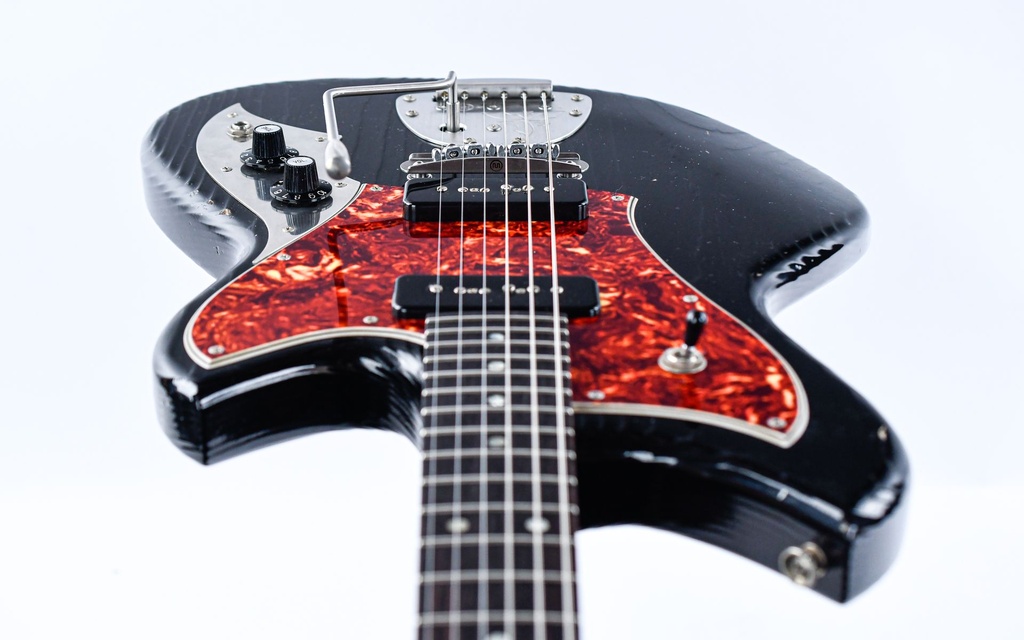 Novo Serus J Bull Black-14.jpg