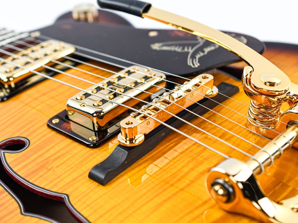 Gretsch Custom Shop G6136T DC JR 2 Tone Sunburst NOS-10.jpg