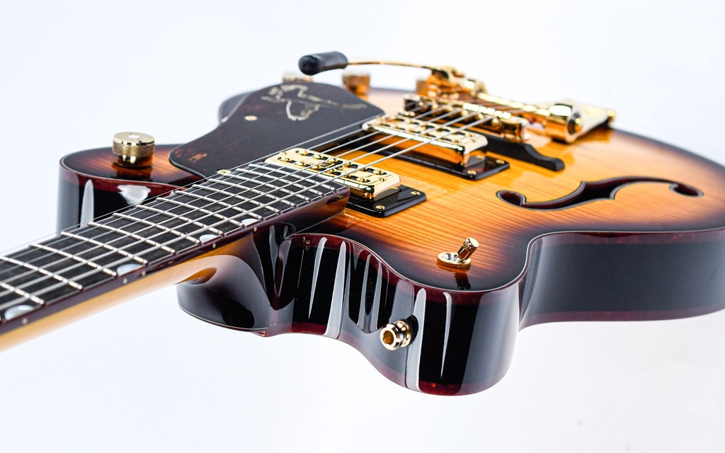 Gretsch Custom Shop G6136T DC JR 2 Tone Sunburst NOS-8.jpg