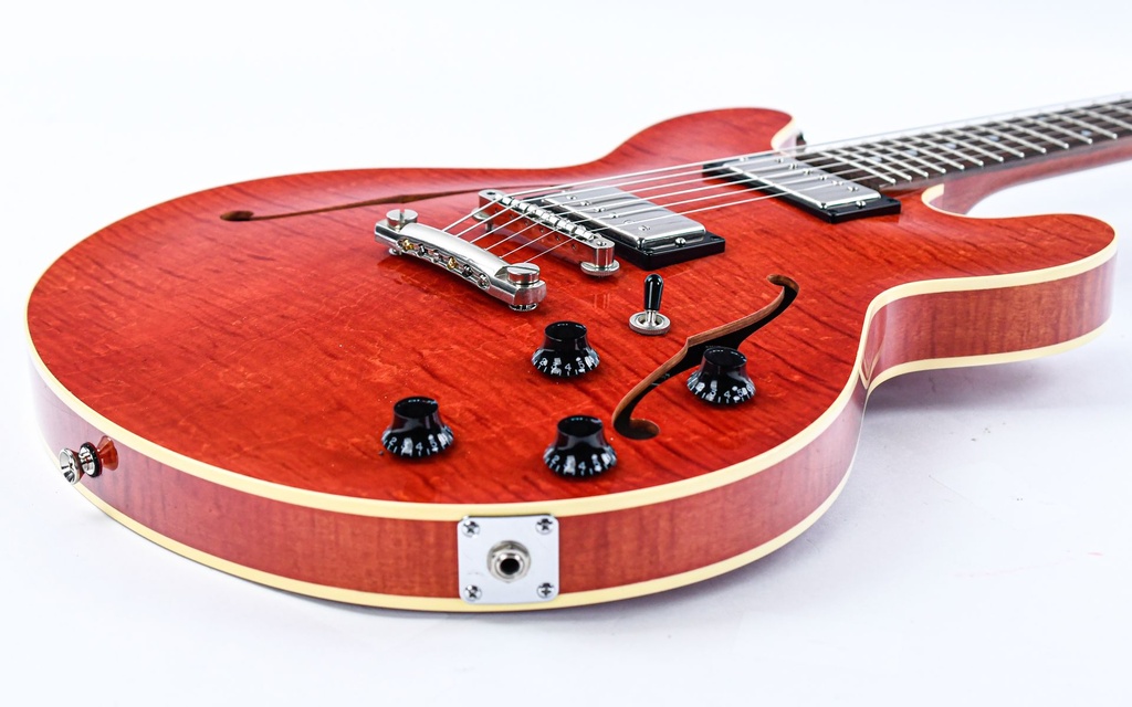 Collings I35LC Faded Cherry 2012-12.jpg