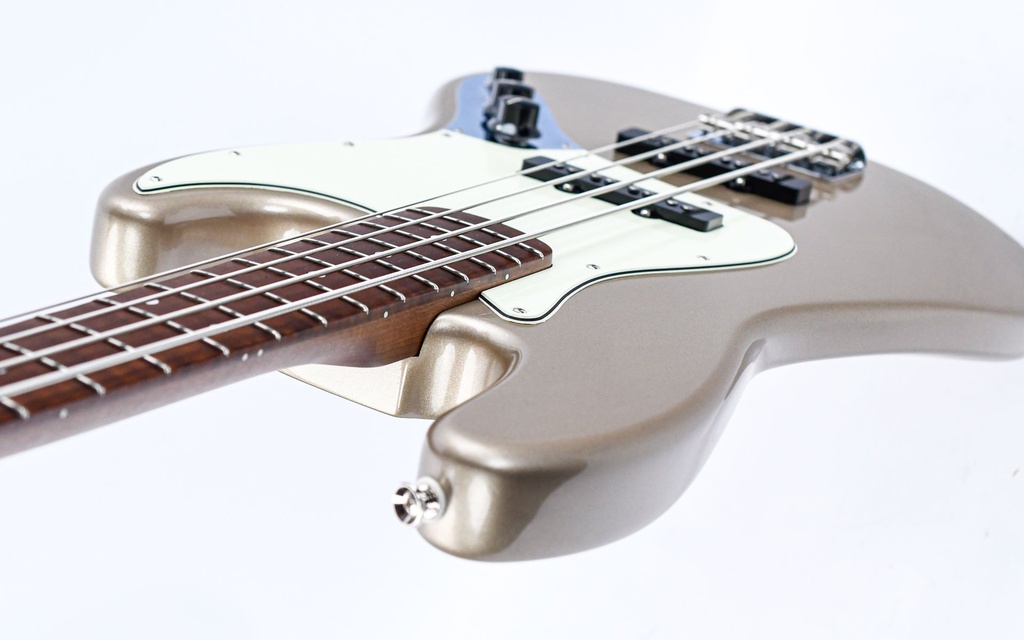 Robin Baard Imperial 4 String Champagne Sparkle-8.jpg