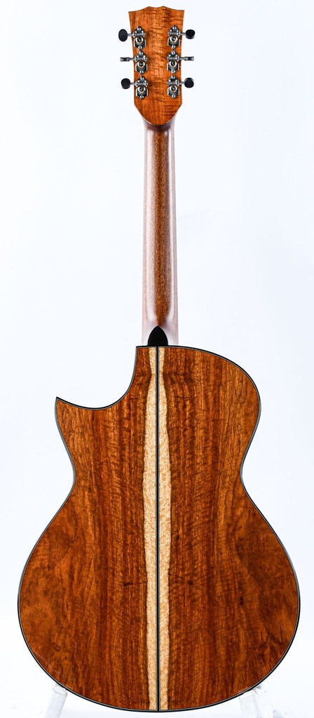 Volker Hörauf HO11 12 Fret African Koa Swiss Spruce-7.jpg