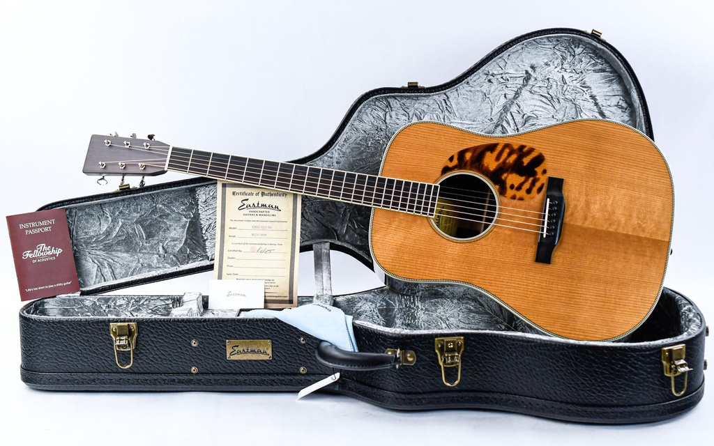 Eastman E20D Large Sound Hole Thermo Cured-1.jpg