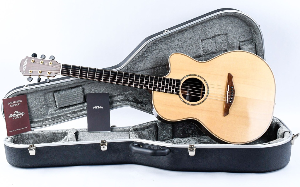 [2332] Avalon S6 Fingerstyle Madagscar Italian Spruce recent-1.jpg