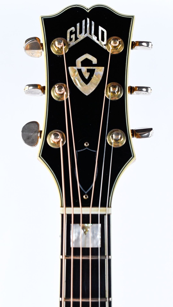 Guild F50 Navarre Blonde 1964-4.jpg