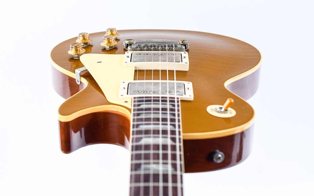 Gibson 1957 Les Paul Goldtop Reissue Ultra Light Aged Double Gold-12.jpg