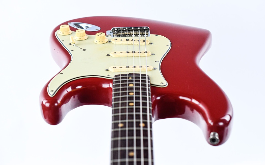 Fender Stratocaster Dakota Red Refinish 1963-12.jpg