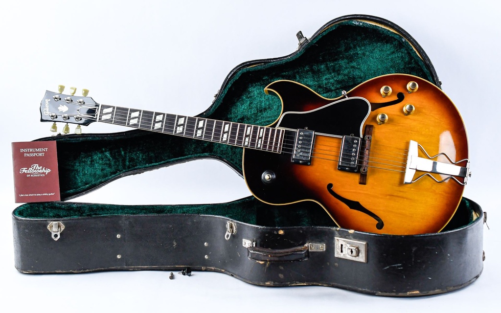 Gibson ES175D Sunburst 1960-1.jpg
