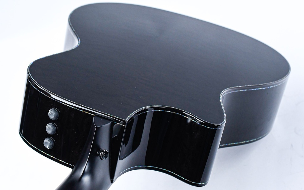 Taylor Custom GA AA Quilt Maple Adirondack Black-9.jpg