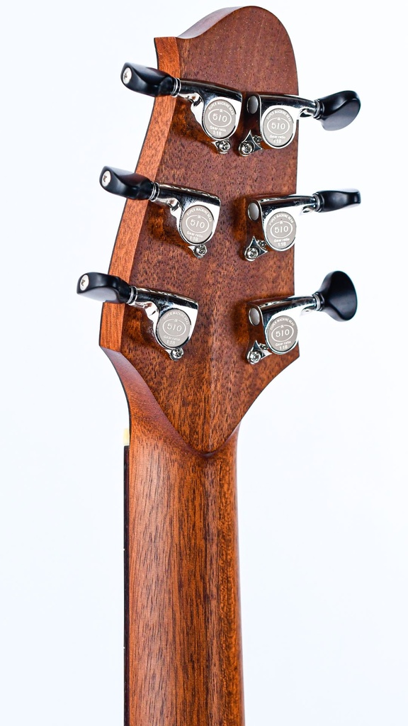 Andy Manson Yew Spruce Parlor 2022-5.jpg