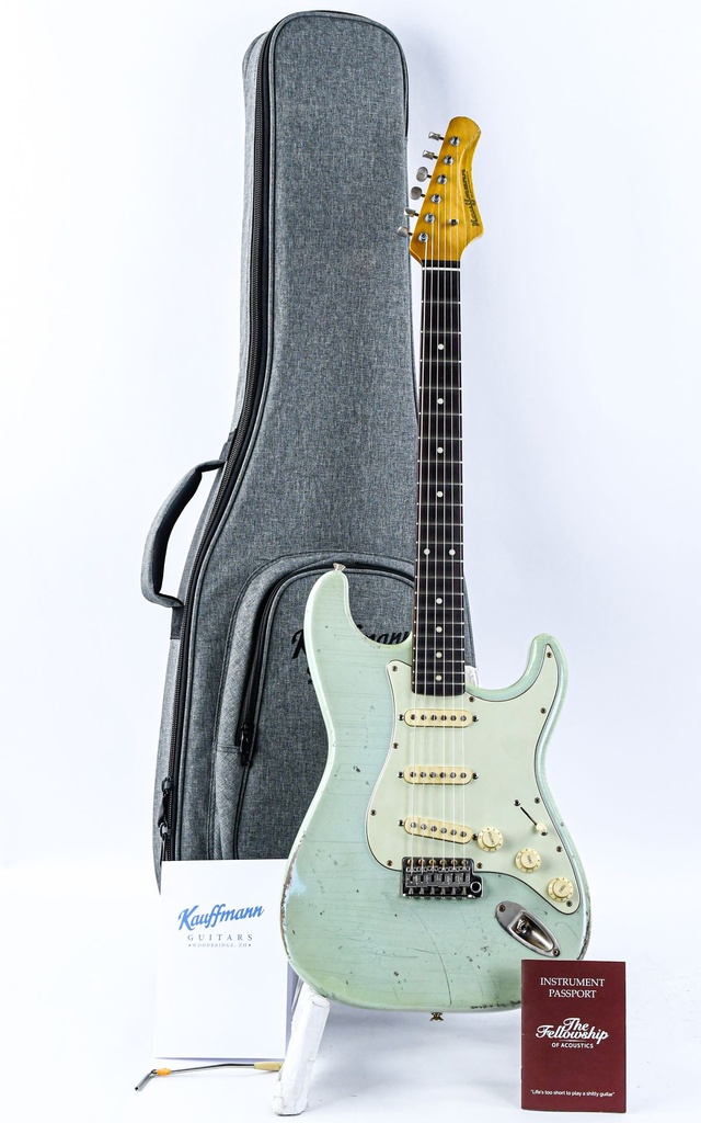 Kauffmann 63S Alder Sonic Blue Nicotine Aged-1.jpg