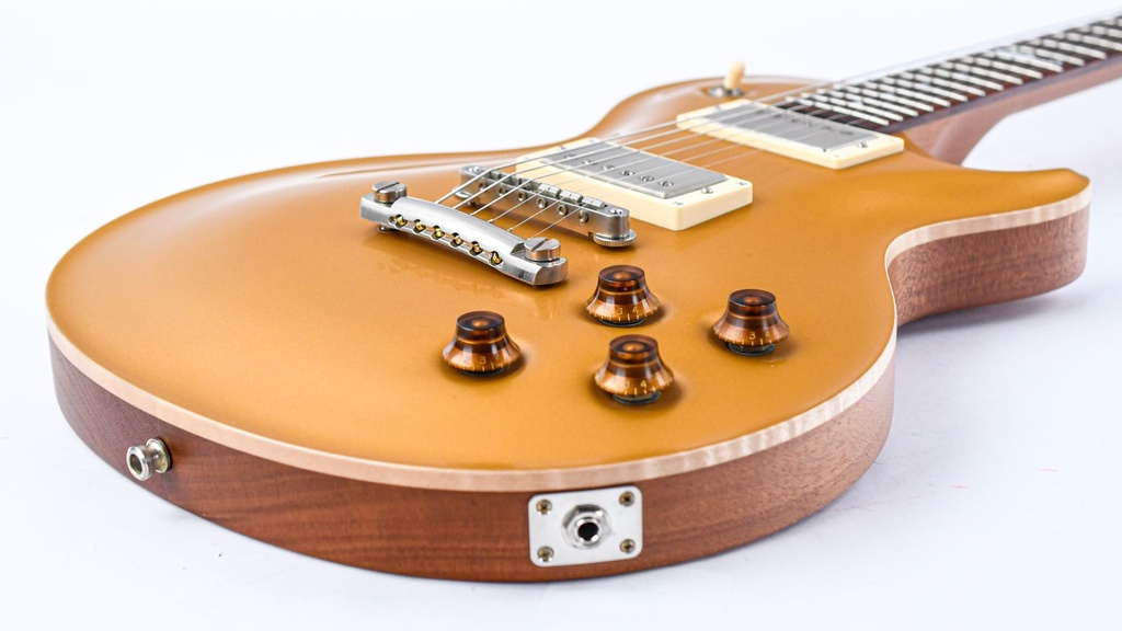 Nik Huber Orca The Seahorse Ltd. Series II #13-16 Gold Top 2023-13.jpg