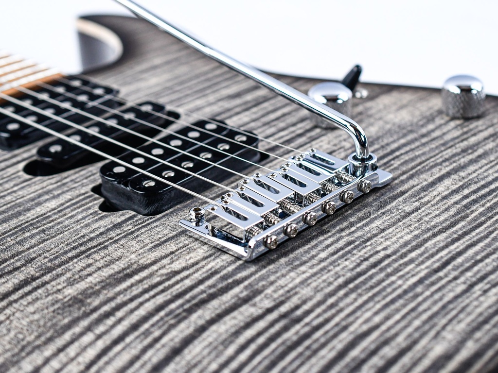 Suhr Modern Plus, TCB, Rst Maple, HSH-11.jpg