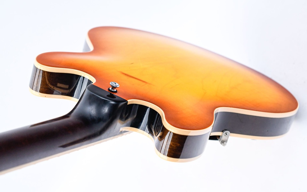 Gibson Custom Shop ES339 Cherry Burst 1993-9.jpg