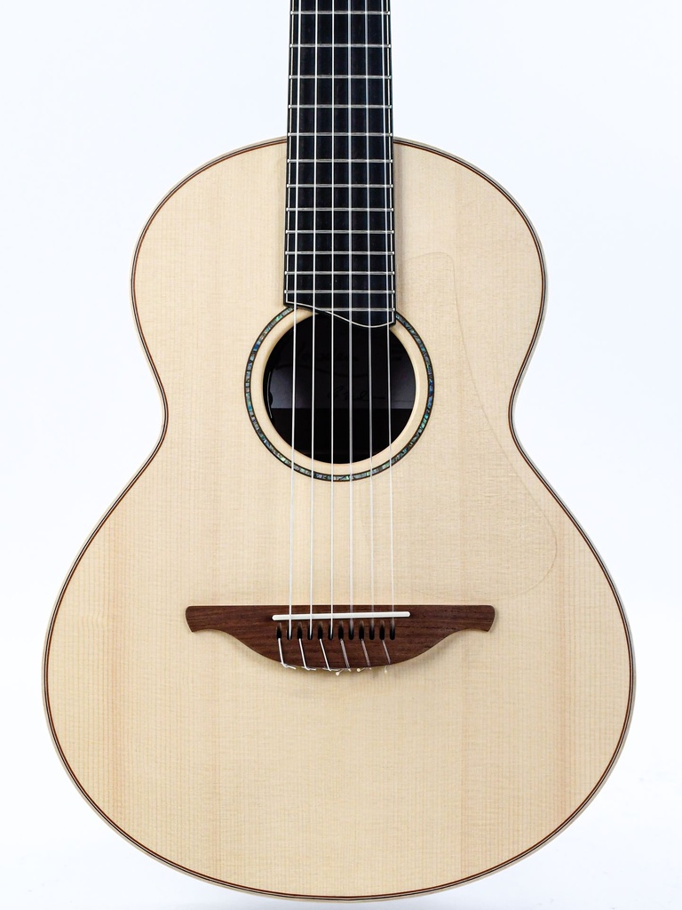 Lowden WL35J Guatamalan Rosewood Alpine Spruce 2023-4.jpg
