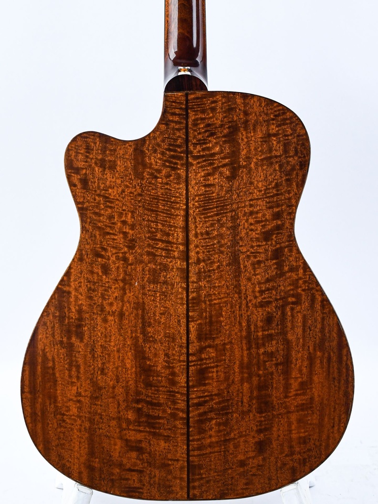 [1266] Del Langejans M6 DLX Cut Mahogany Spruce 2005v-6.jpg