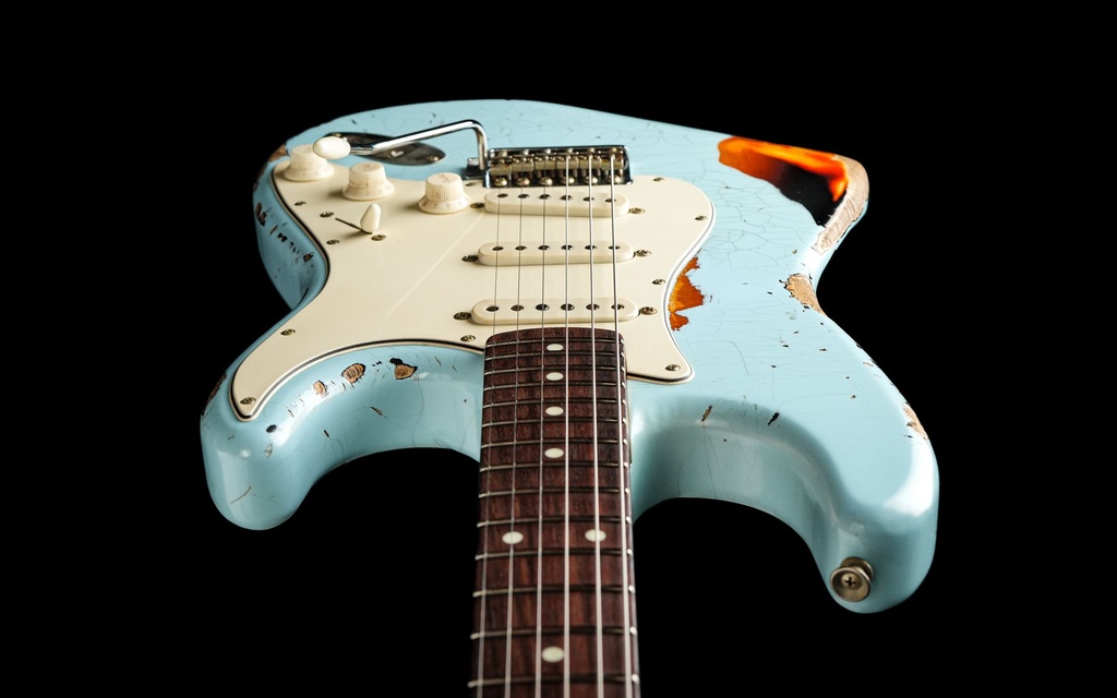 Del Tone 60s S Style Daphne Blue Over Sunburst Heavy Aged-13.jpg