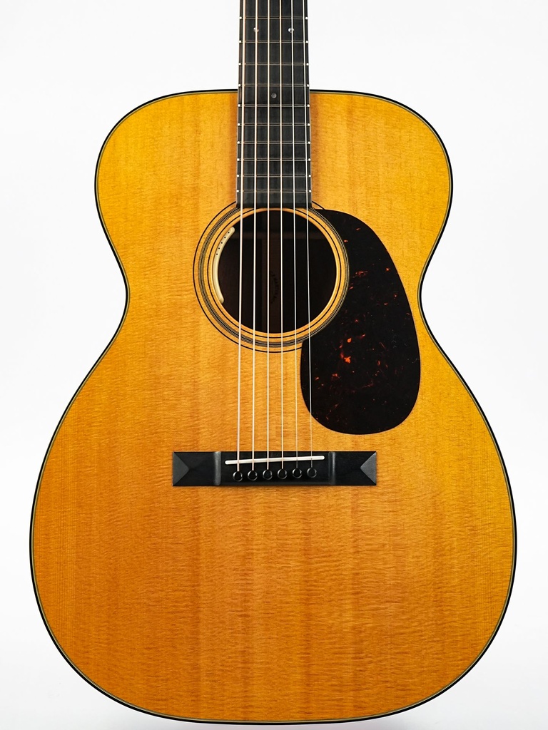 Martin Custom Shop 00 Sinker Mahogany Spruce 2022-3.jpg