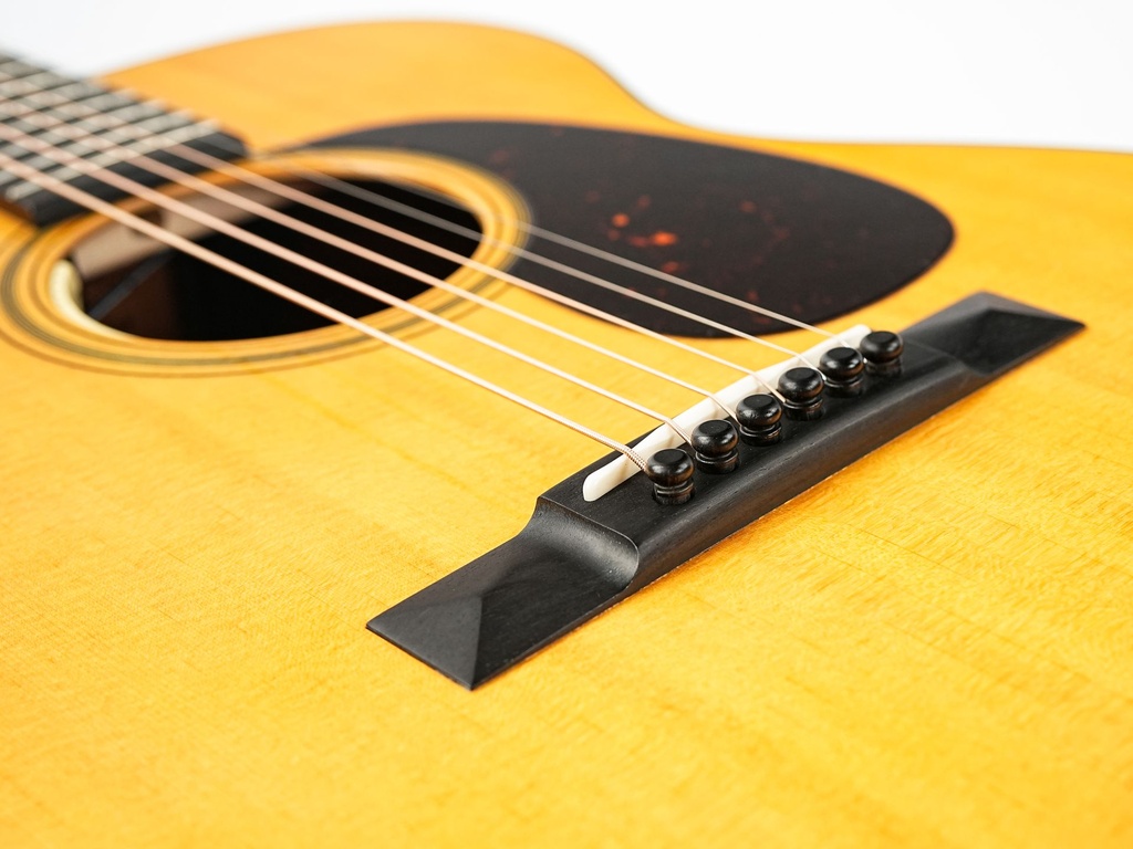 Martin Custom Shop 00 Sinker Mahogany Spruce 2022-10.jpg