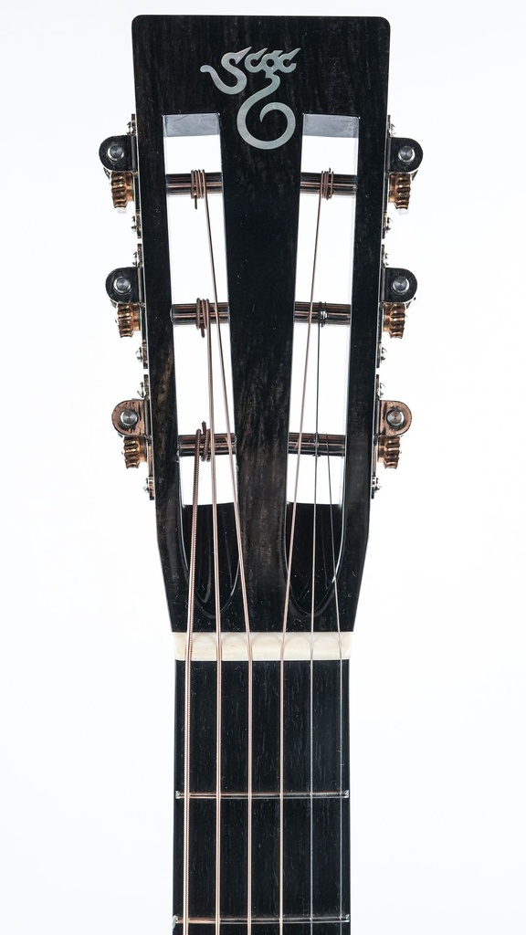 Santa Cruz 12 Fret D Model Adirondack Sunburst 2024-4.jpg