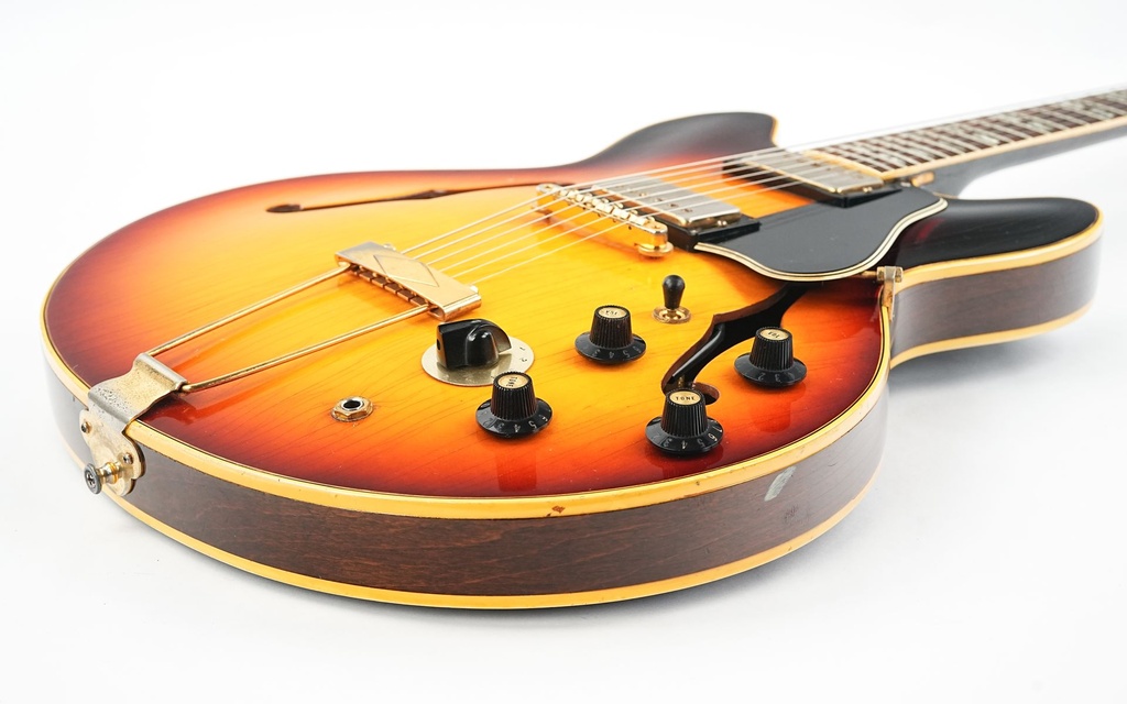 Gibson ES345TD Sunburst 1966-14.jpg