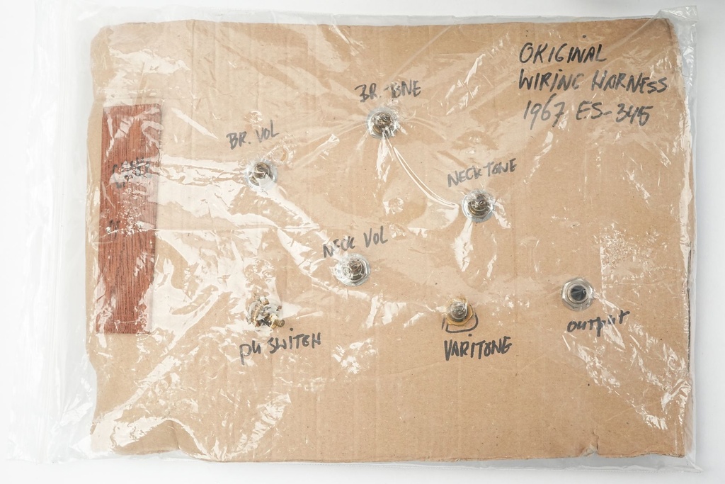 Gibson ES345TD Sunburst 1966-2.jpg