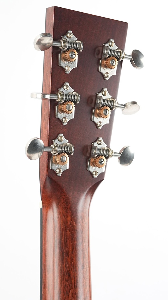 Collings OM1A JL Julian Lage Sunburst-5.jpg