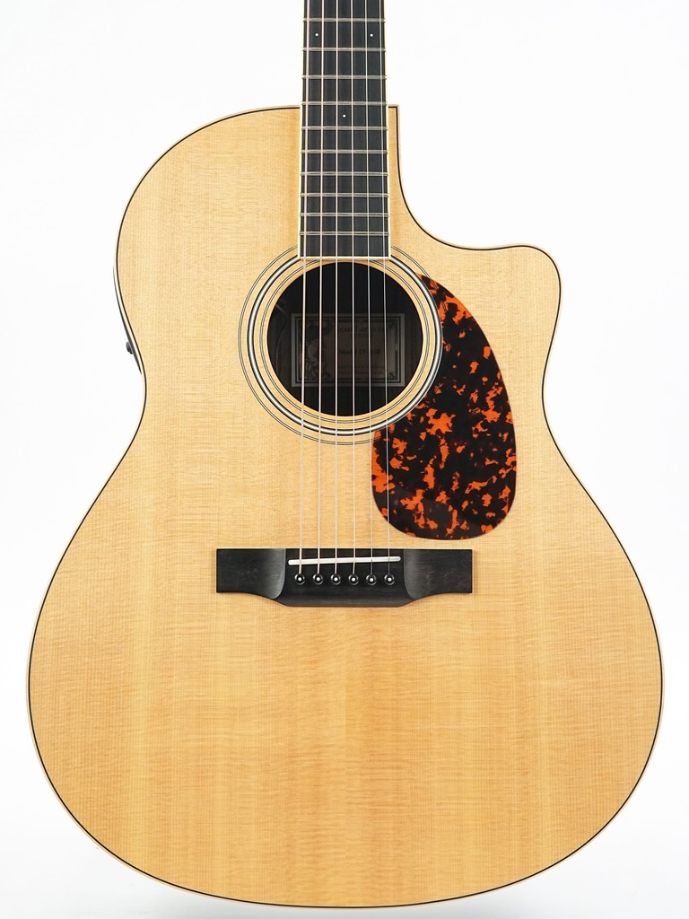 Larrivee LV03RE 2017-3.jpg