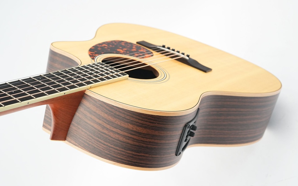 Larrivee LV03RE 2017-8.jpg