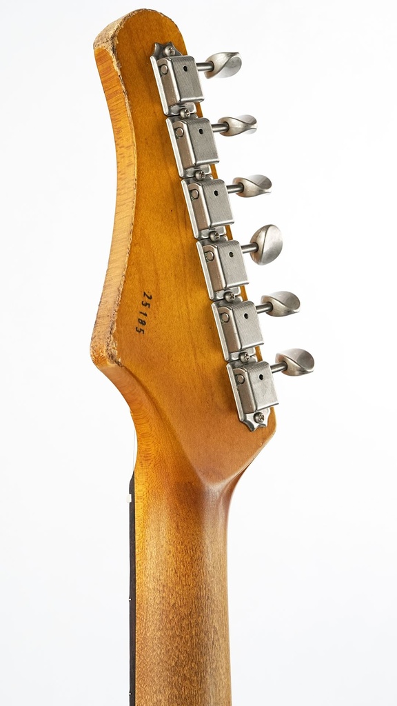 Kauffmann 63 S Alder Three Tone Sunburst Medium Aged-6.jpg