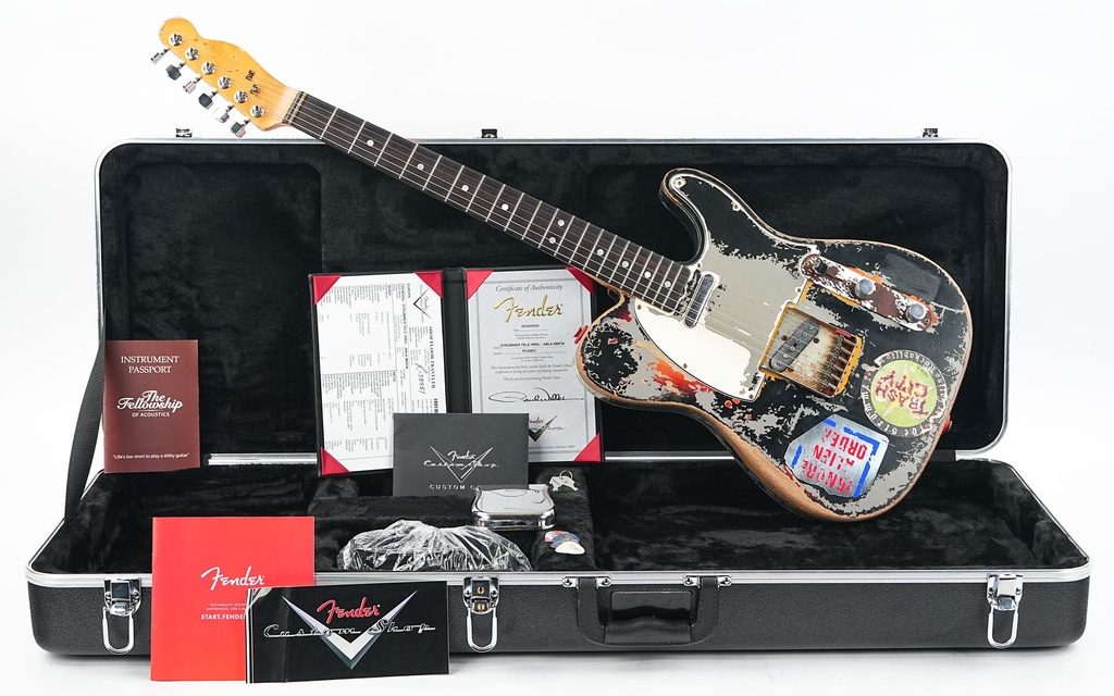 Fender Custom Shop Masterbuilt Joe Strummer Telecaster-1.jpg