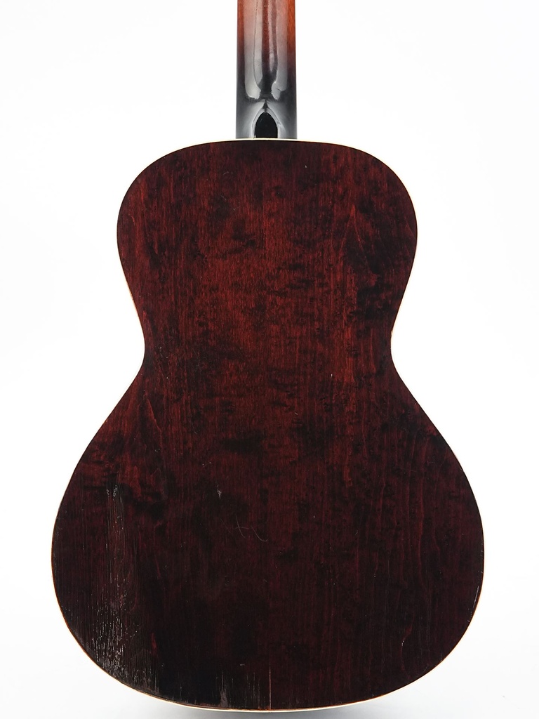 Gibson L37 Sunburst 1938-6.jpg