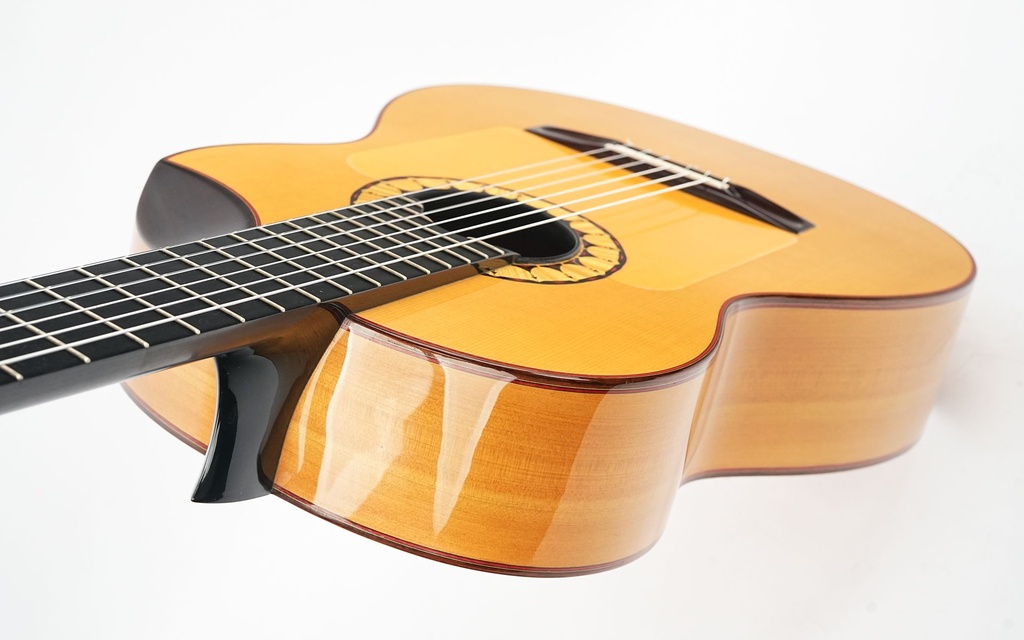 Scharpach Masterbuilt Flamenco Blanca 2015-8.jpg